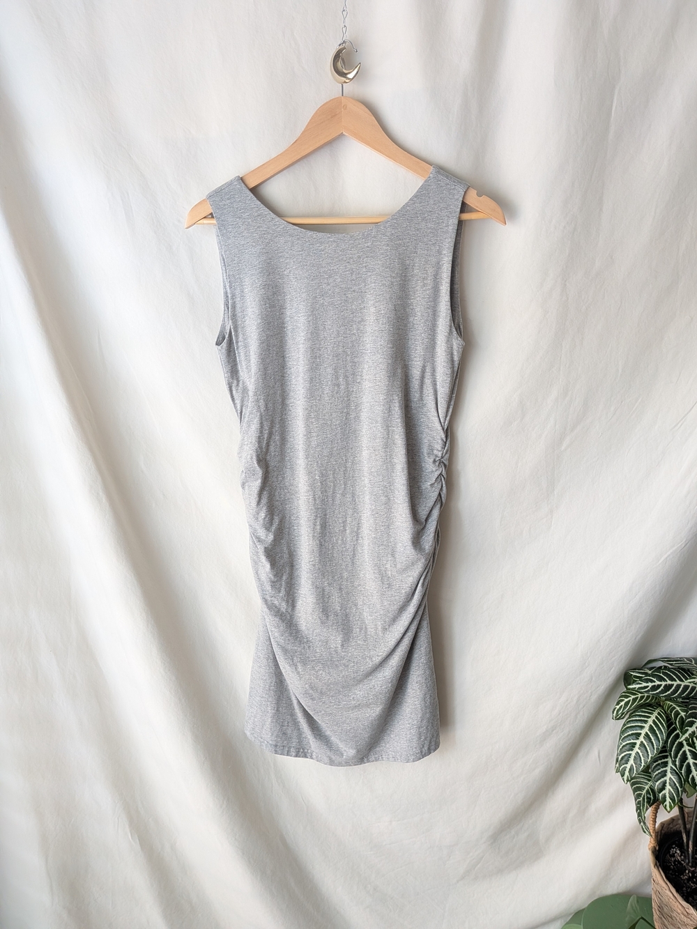 Sleeveless Ruched Knit Dress - Light Gray